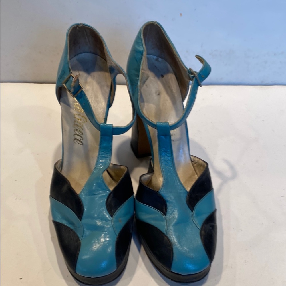 Vintage 1970s Navy & Turquoise High Chunky Heels Platform Shoes